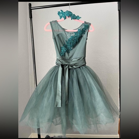 Weissman Dance Costume - Picture 3 of 8